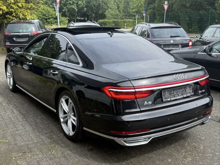 Dezmembrez Audi A8 3.0 Diesel, Mild hybrid : Cod motor DDV / Cod cutie SRH