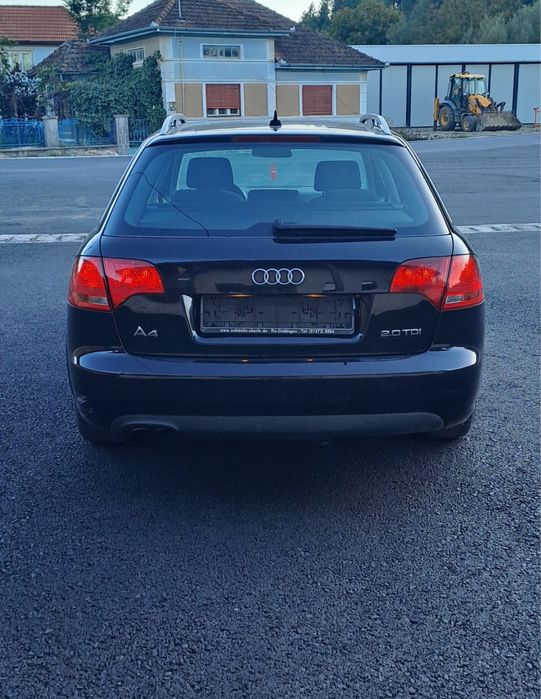Audi A4 2.0 tdi full option