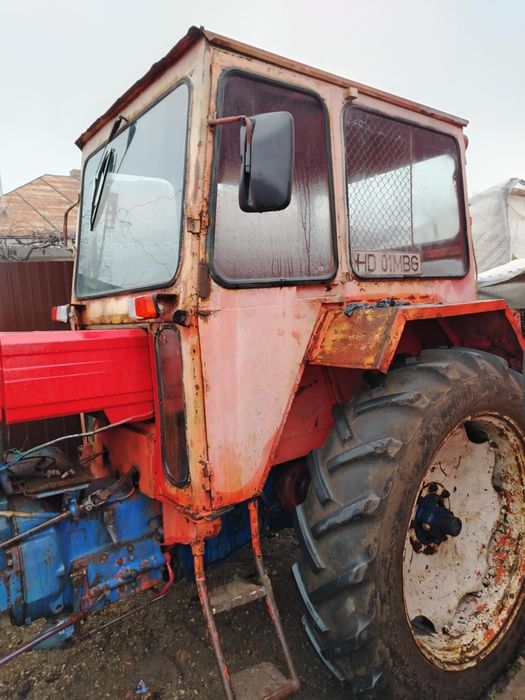 Vând tractor u650