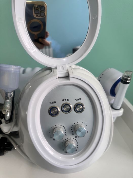 Аппарат красоты для косметологических процедур