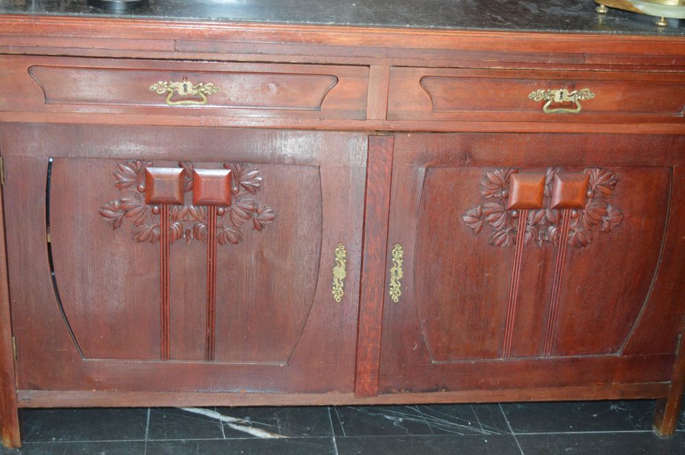 Старинен салонен бюфет сецесион