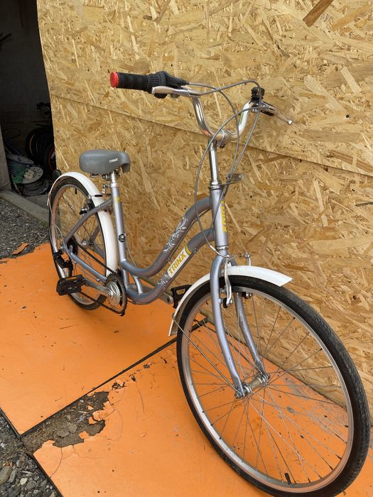 Bicicleta cadru dama Trinx  roti 24”