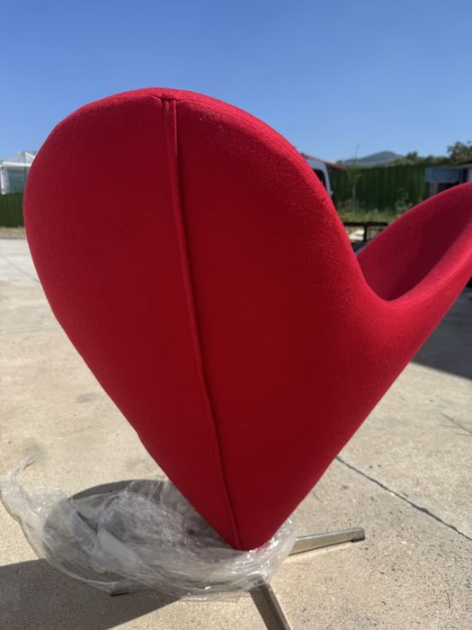 Дизайнерско кресло Verner Panton Heart Cone Chair