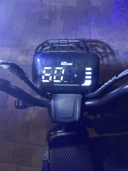 Продам электро скутер Vetro