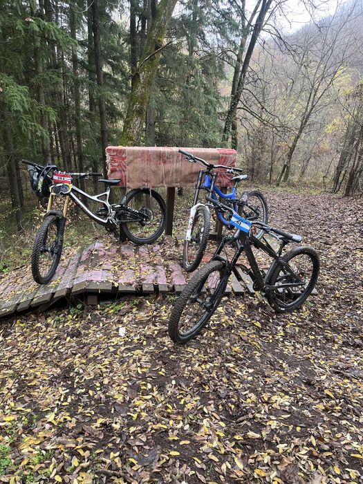 Dh колело demo 8 specialized