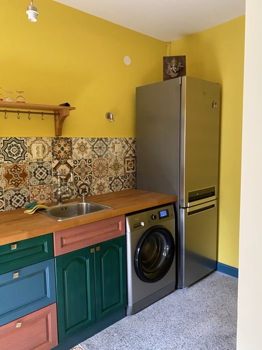 Продава се просторен апартамент в центъра на Велико Търново