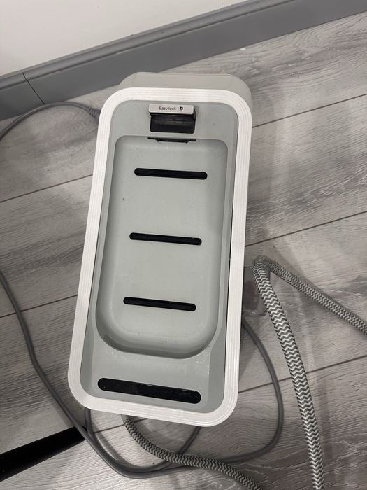Braun CareStyle 7 Pro — парогенератор с утюгом