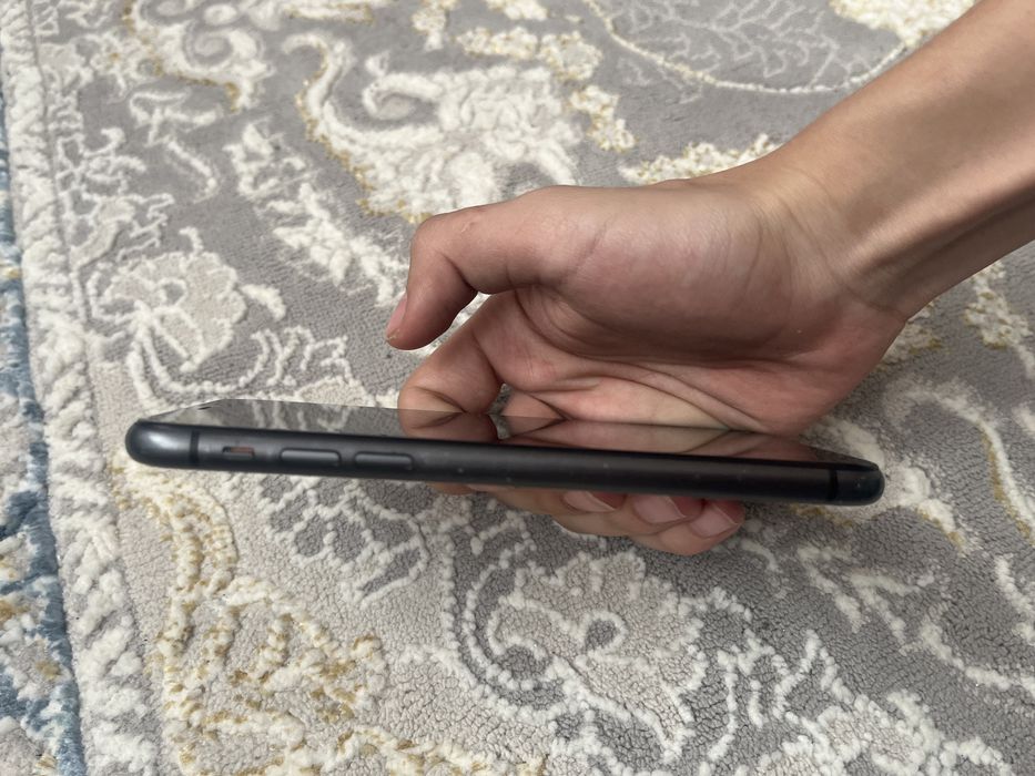 Айфон 11 64гбббб