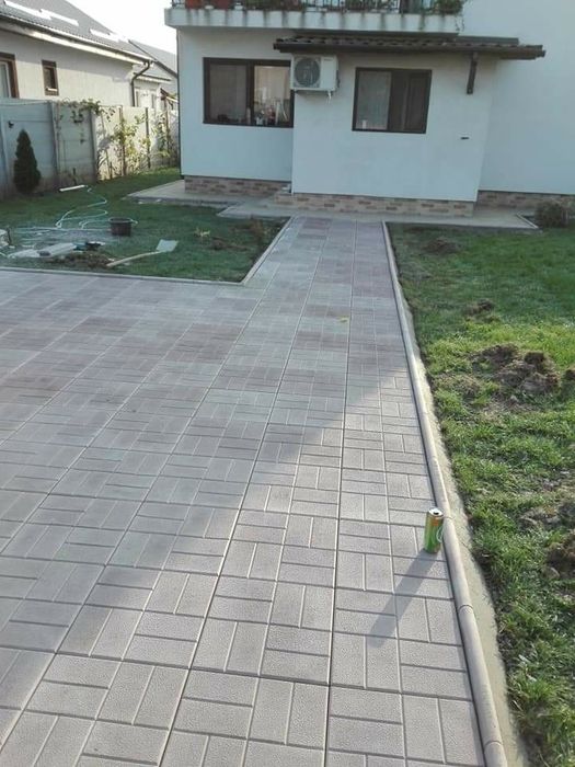 Pavaje si Pavele din beton aditivat - model Retea I