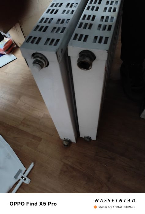 Vând calorifer din aluminiu