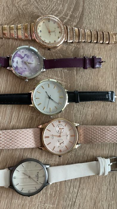 Лот дамски часовници