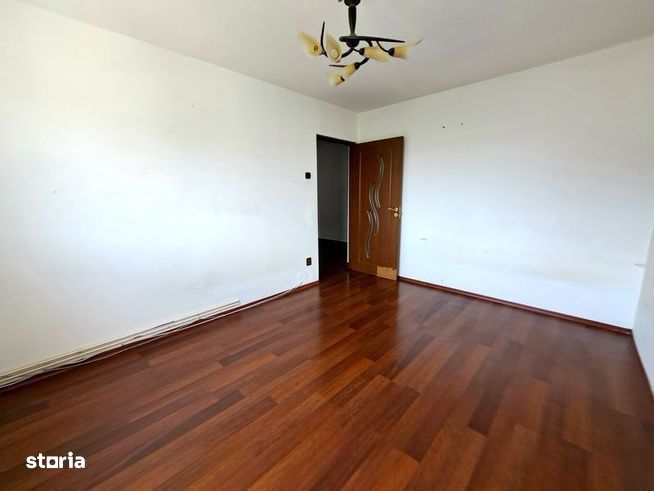 Zona Balaban, micro 5 Targoviste, Vanzare apartament 3 camere