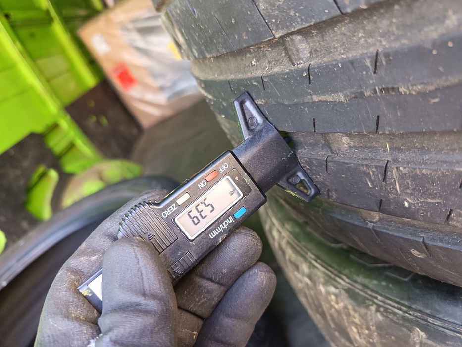 Anvelope vara 235 40 19 falken 2021 5.3-5.5mm