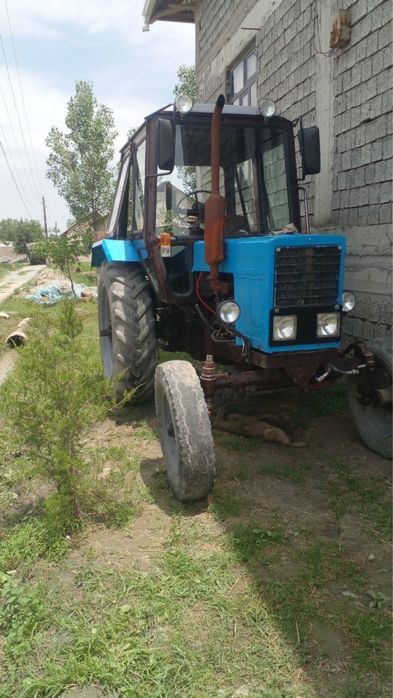 Belarus MTZ 80 sotiladi