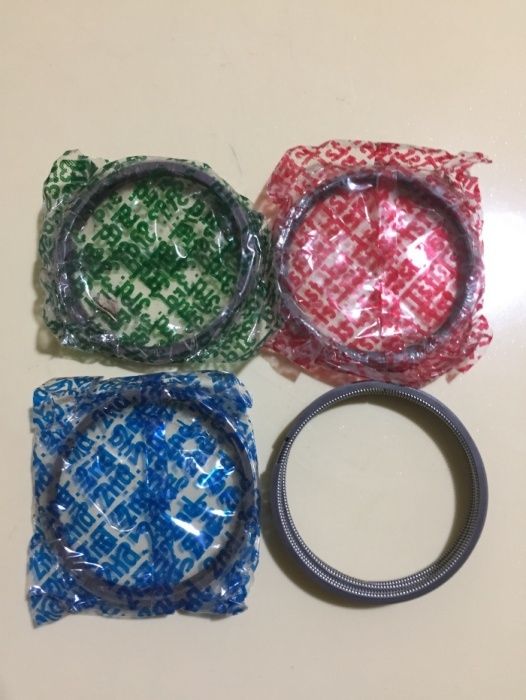 Продаётся комплект дизельных поршневых колец TOYOTA