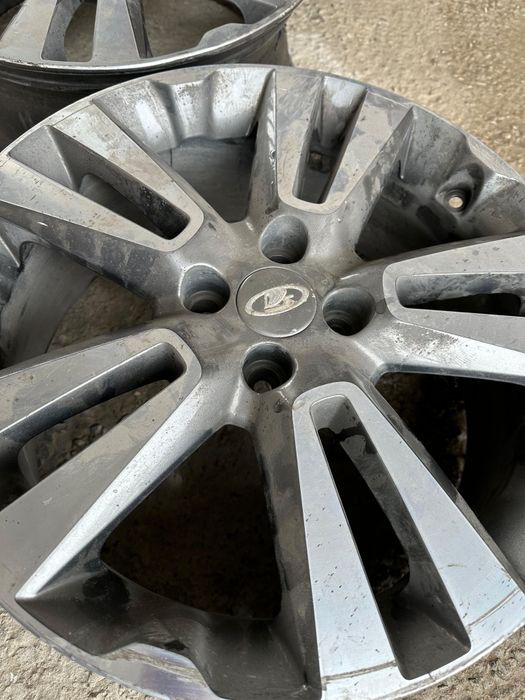 Жігіттер R 17 Веста диск