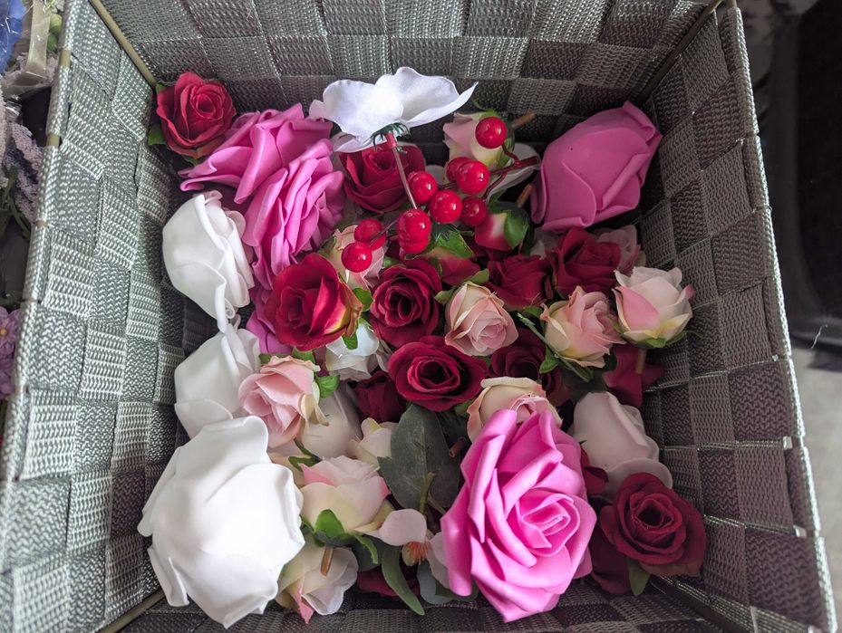 Крафт материали - изкуствени цветя