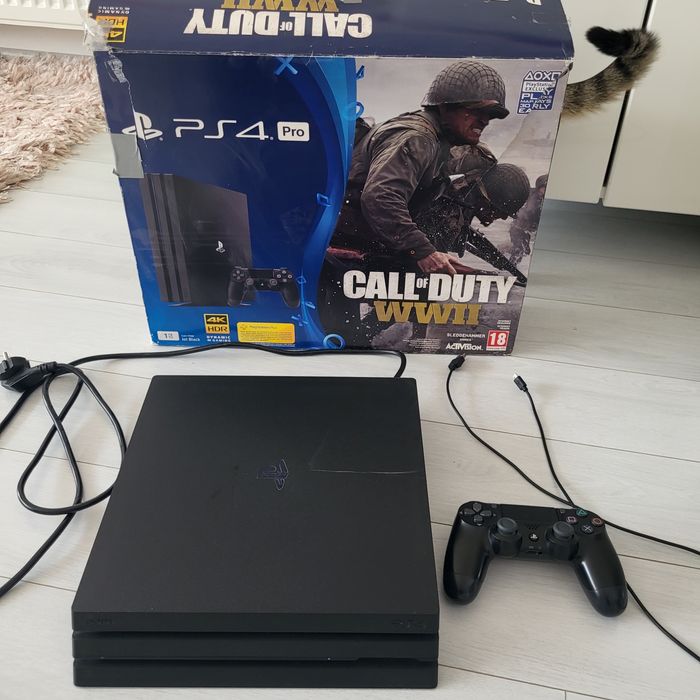 Плейстешън 4  Pro