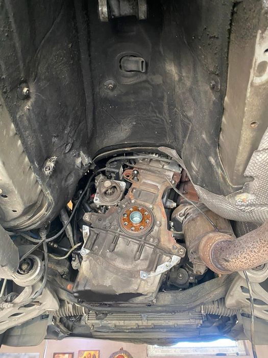 Mecanic auto particular cu experienta.Preturi mici.vopsitorie/tinichig