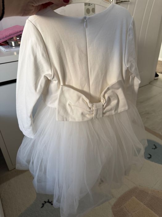 Красива рокля Contrast 104(см)