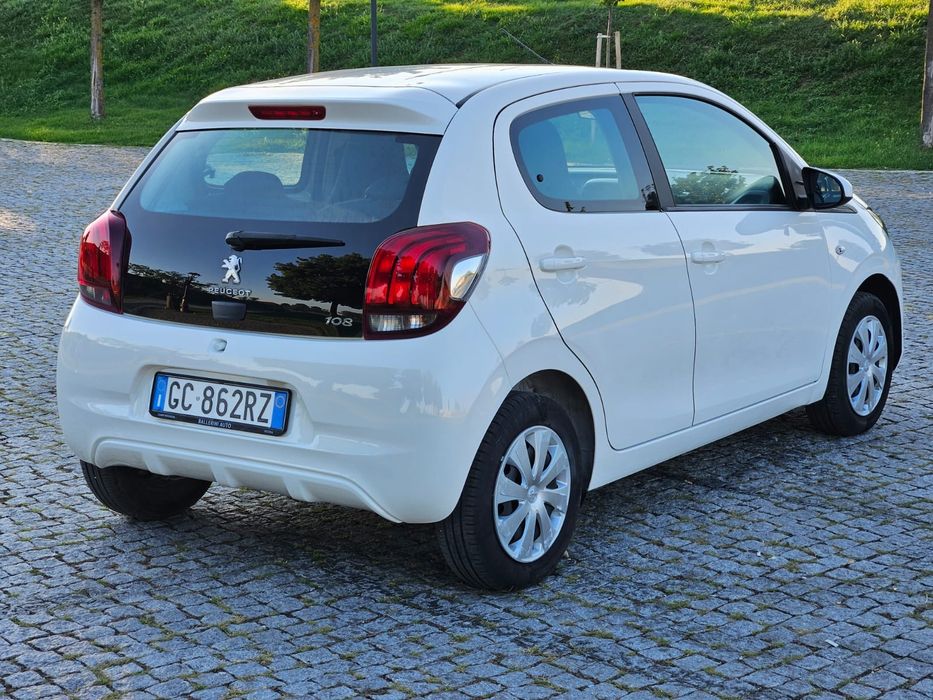 Se vinde PEUGEOT 108 2020