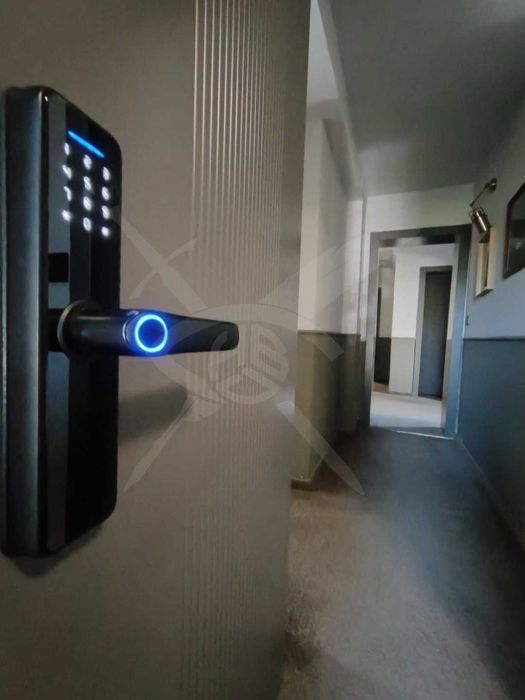 Продава се Хотел в Варна, м-т Евксиноград - 780 кв.м за 1924 €/кв.м - Снимка #1