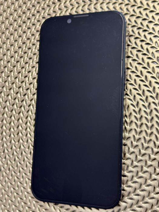 Iphone 14. Темно синий. 128 ГБ