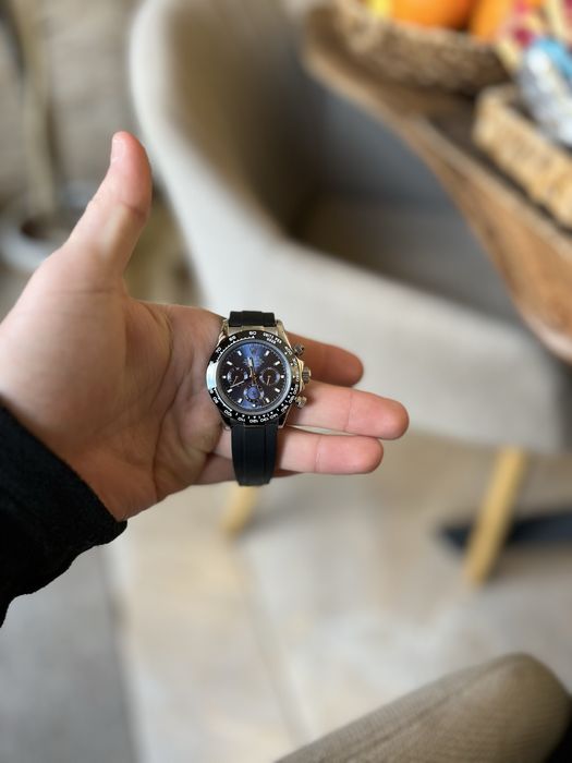 Rolex Daytona Cosmograph Blue Rubber Strap 40mm