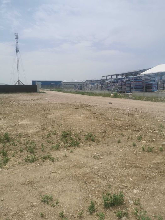 Teren str sticlelor/industrial între 5000mp-15000mp/intravilan