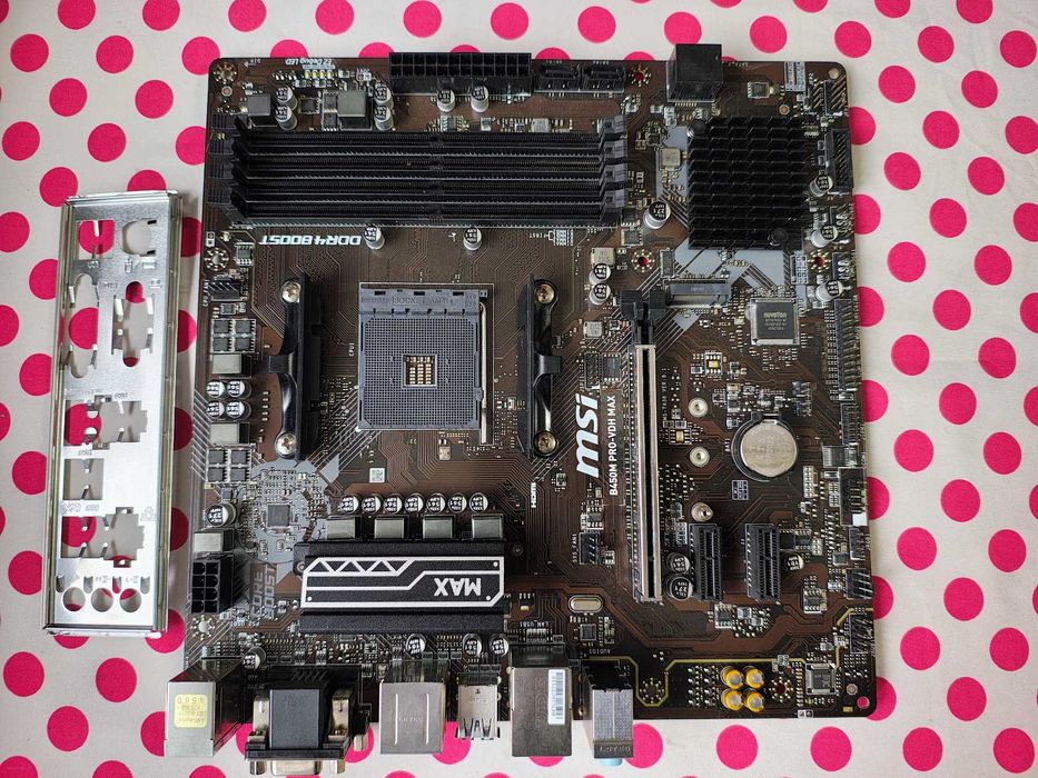 Placa de baza MSI B450M PRO-VDH MAX socket AM4.