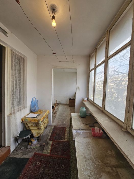 Продается 2х комнатная квартира