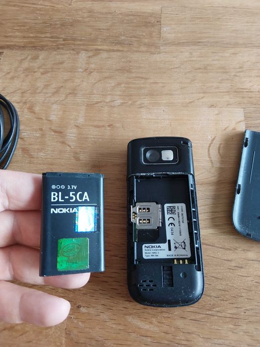 Телефон Nokia 1680c-2