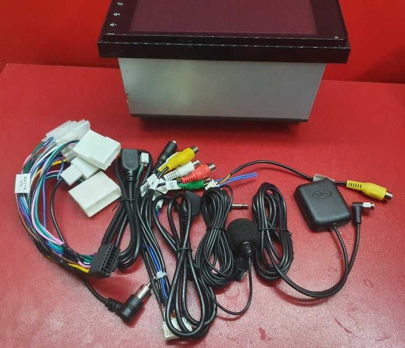 Навигация за Toyota + подарък камера за задно виждане