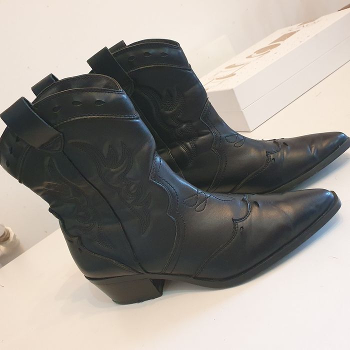 Ciocate Stradivarius mas 39