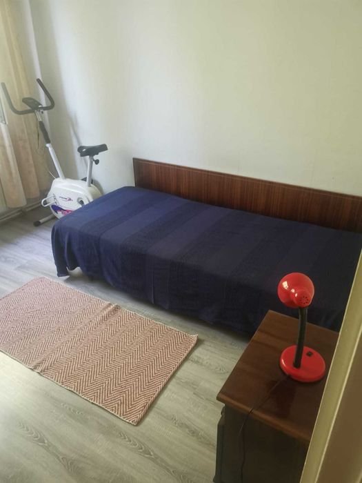 Inchiriez apartament 3 camere,sector 4,Bucuresti.