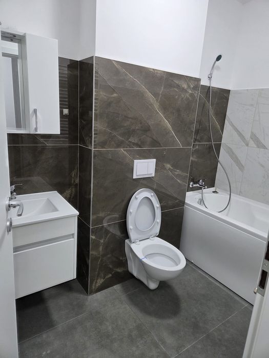 Garsonieră de inchiriat in bloc nou -VALCOM RESIDENCE 3