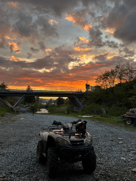 Vand kymco 450i 4x4 în stare buna de funcționare