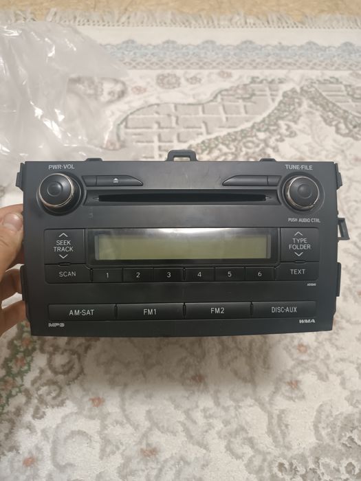 Магнитофон Corolla 2011