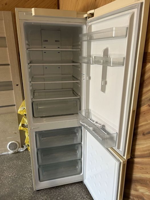 Холодильник Самсунг