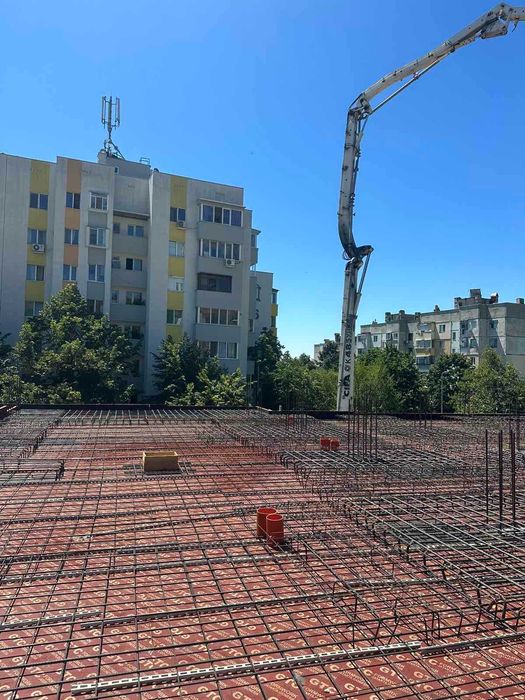 Услуги с багери 3т и 5т фадрома 3т  самосвал 5т.