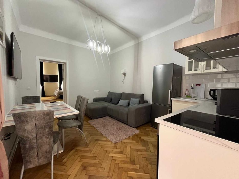 Inchiriez apartament cu 2 camere Sibiu, ultracentral.