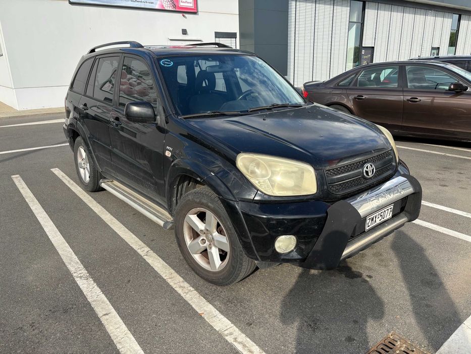 TOYOTA Rav-4