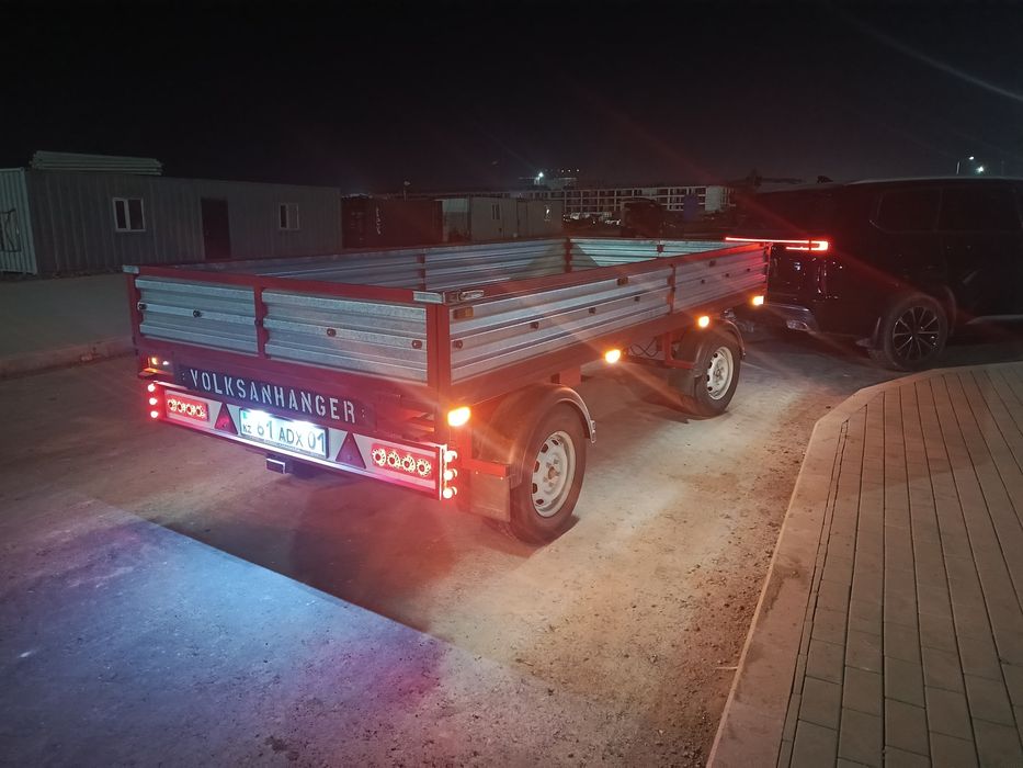 Легковой прицеп двухосный