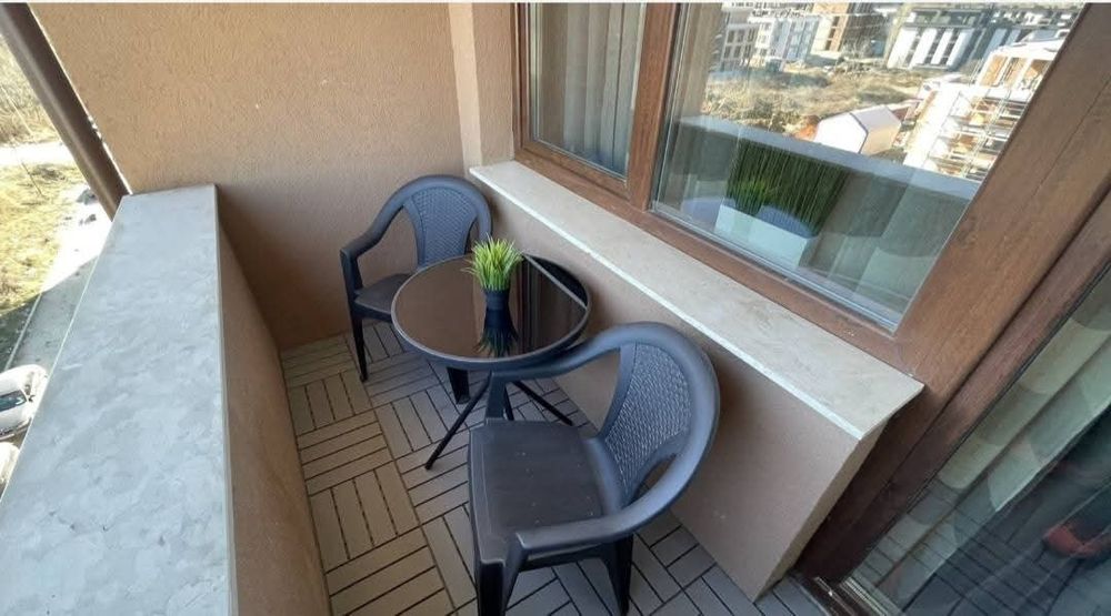 Под наем от собственик двустаен апартамент обзаведен