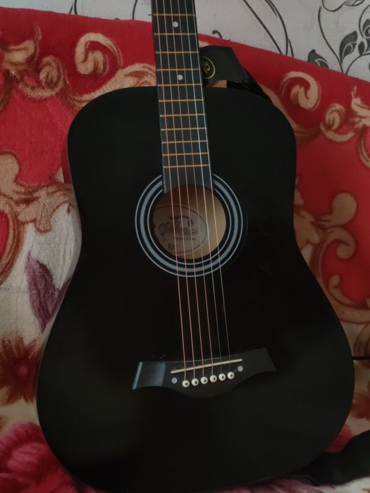 Акустическая гитара ALAU