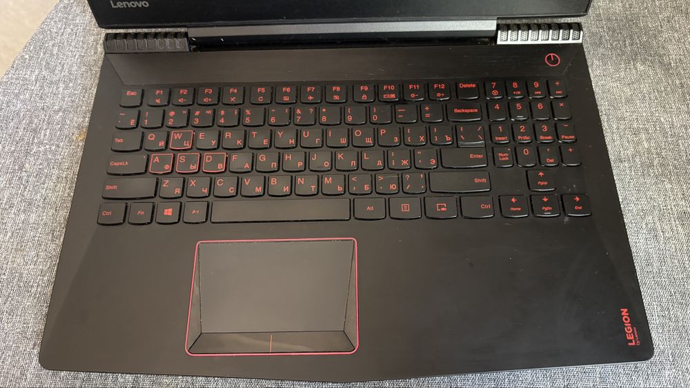 Ноутбук lenovo legion y520