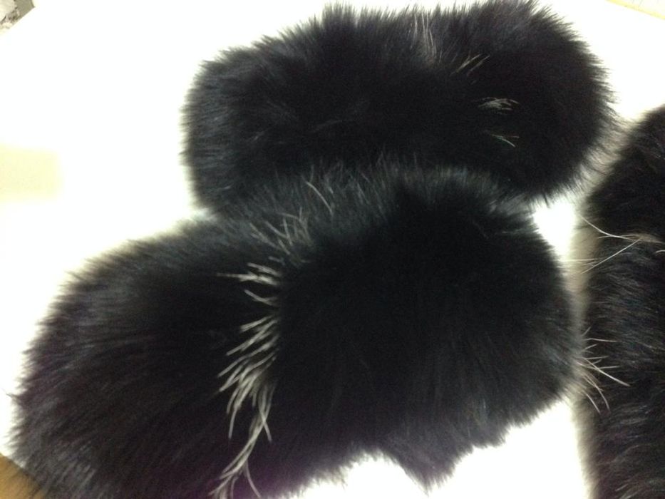 Воротник и манжеты