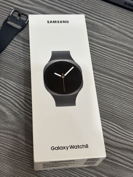 Продам Galaxy Watch 8