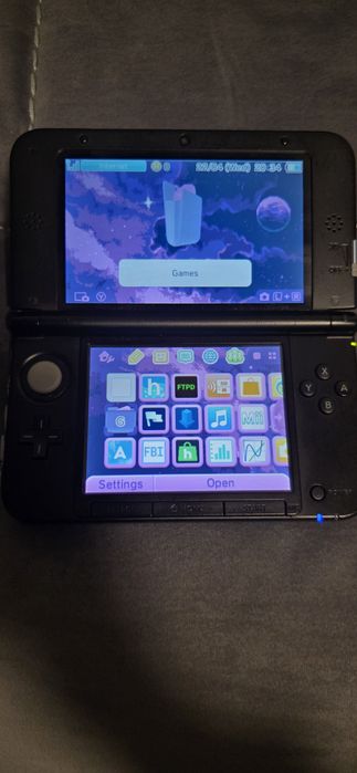 Consolă Nintendo 3DS XL modată
