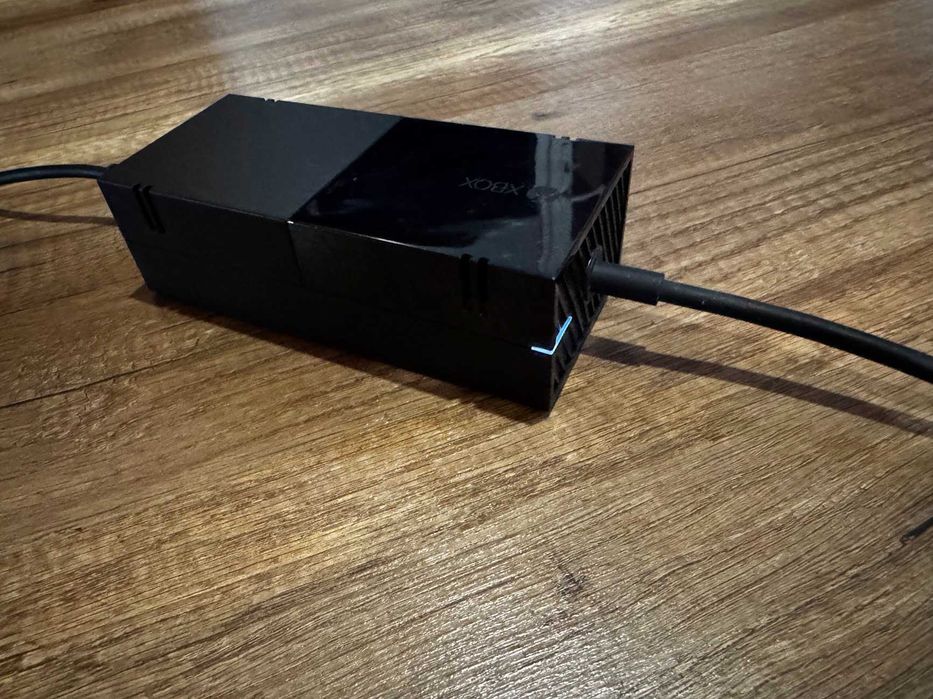 Consola Xbox one 500gb ,controller